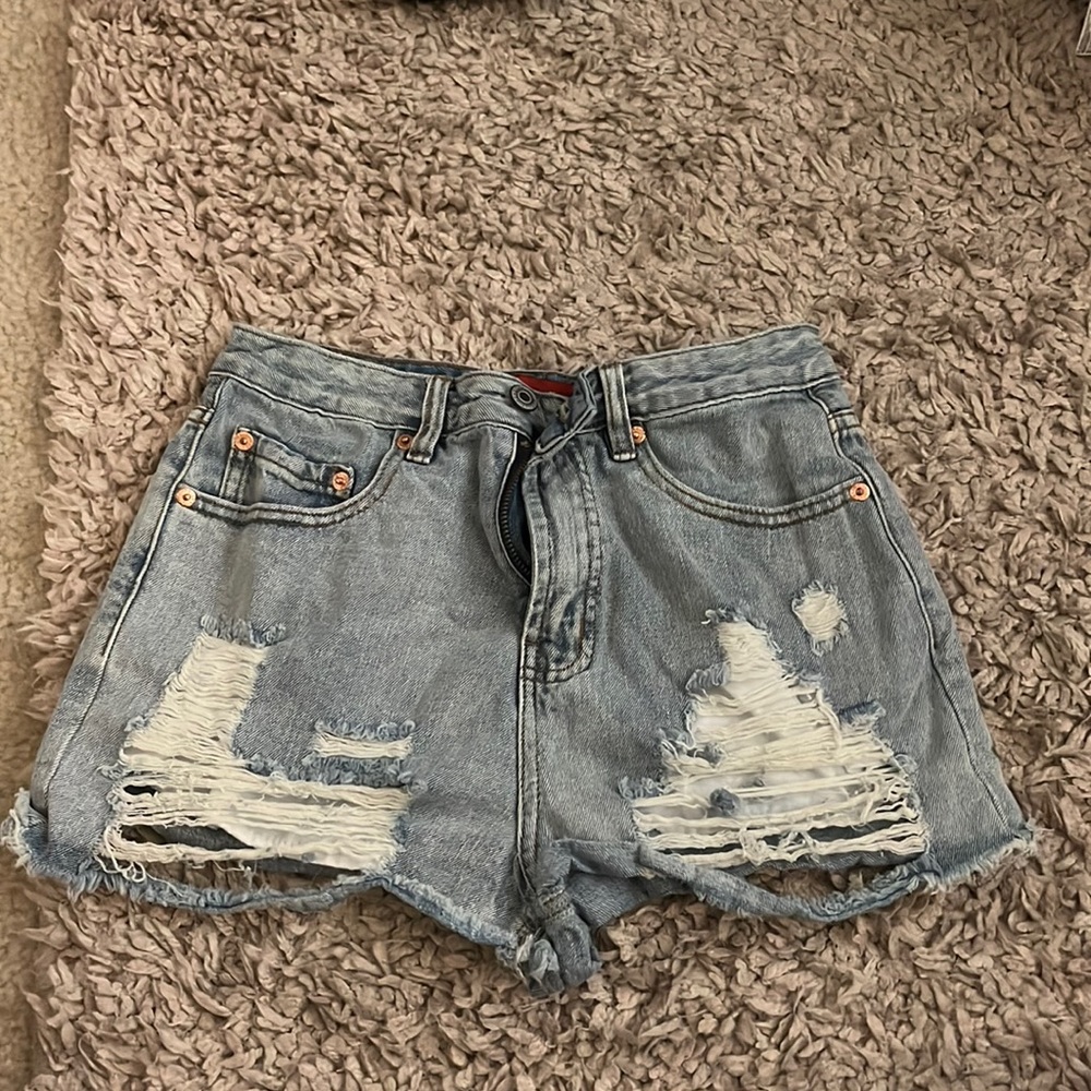 Brand: Signature, Size: Small